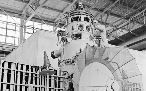 Автомотическая межпланетная станция &laquo;Венера-8&raquo;, дублирующая станция по конструкции, составу бортовых систем и научной аппаратуре &laquo;Космос-482&raquo;