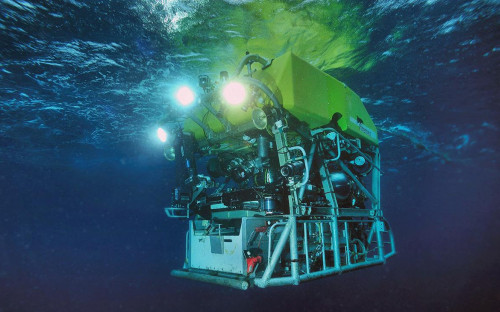 <p>Подводный роботизированный аппарат Victor 6000</p>