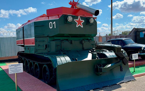 Бронированная гусеничная аварийно-спасательная машина&nbsp;ГПМ-54
