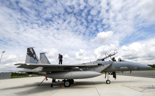Истребитель F-15