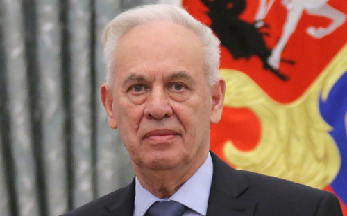 Роллан Мартиросов