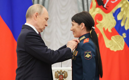 Владимир Путин и Людмила Болилая
