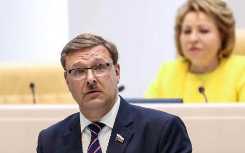 Константин Косачев и&nbsp;спикер Совета Федерации Валентина Матвиенко