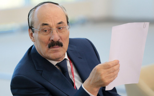 Рамазан Абдулатипов
