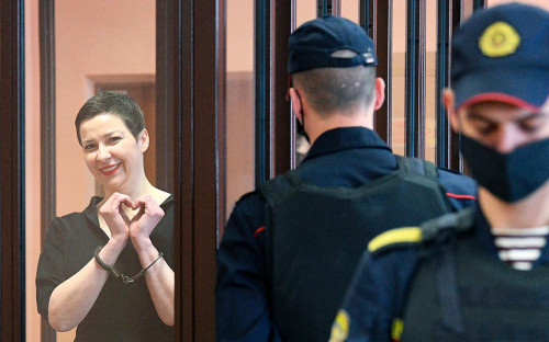 Мария Колесникова&nbsp;во время вынесения приговора в здании суда Минского района, 2021 год