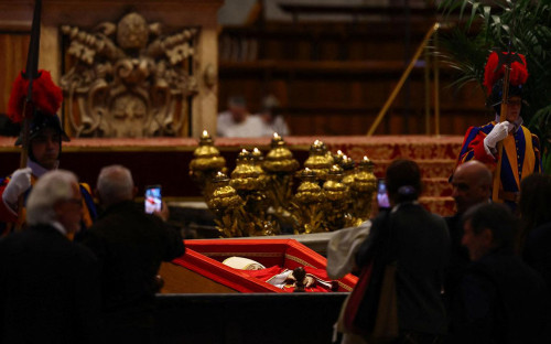 Фото: Kai Pfaffenbach / Reuters