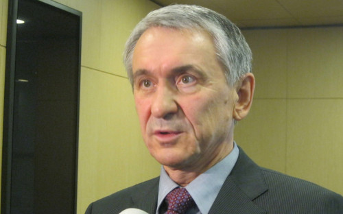 Александр Лаврентьев