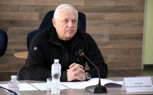 Владимир Артюх