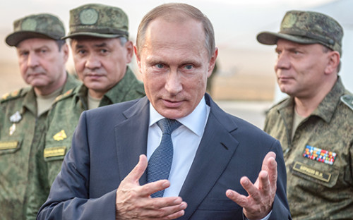 Президент России Владимир Путин во&nbsp;время стратегических командно-штабных учений Российской армии &laquo;Центр-2015&raquo;