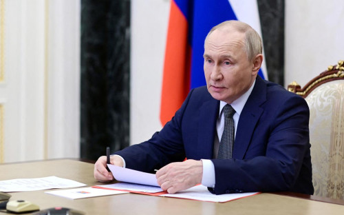 Владимир Путин