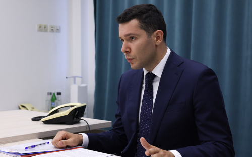 Антон Алиханов