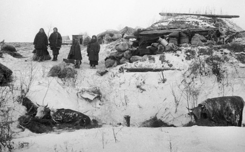 Жители разрушенной деревни&nbsp;в Смоленской области, 1940-е годы