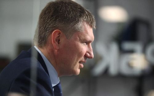 <p>Максим Решетников</p>