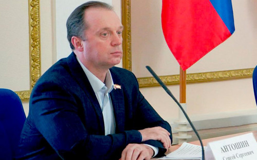 Сергей Антошин