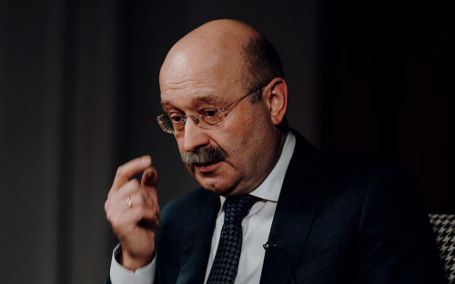 Михаил Задорнов