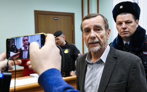 Лев Пономарев