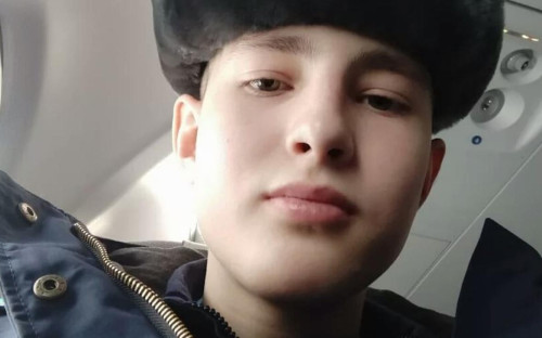 Антон Хожаев