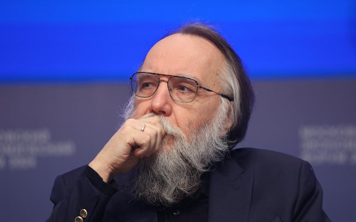 Александр Дугин