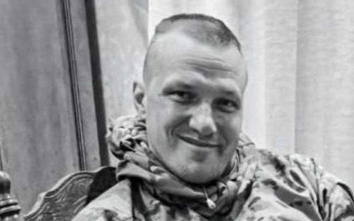 Алексей Жаров