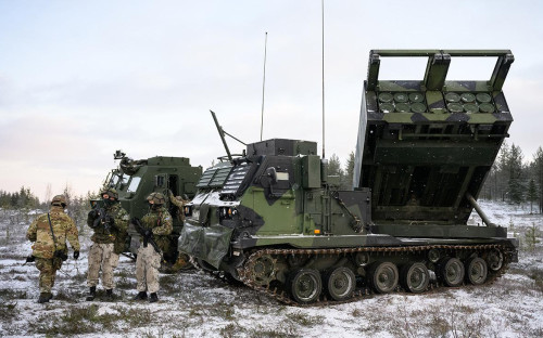 MLRS M270