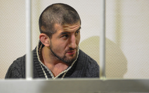 ​Расул Мирзаев во&nbsp;время рассмотрения дела в&nbsp;Замоскворецком суде. 16 августа 2012 года


