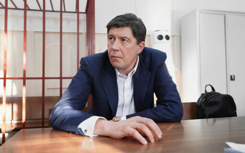 <p>Алексей Хотин</p>