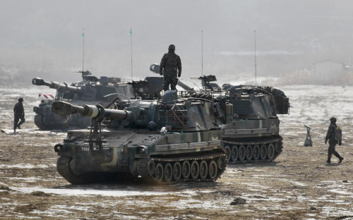 Самоходные гаубицы К-55 южнокорейской армии