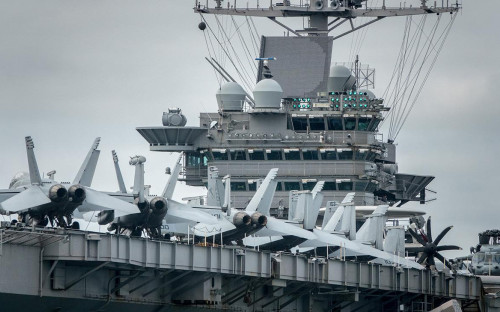 Авианосец &laquo;USS Harry S. Truman&raquo;