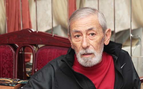 Вахтанг Кикабидзе