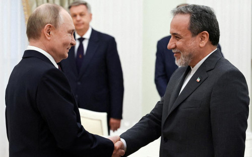 Владимир Путин и&nbsp;Аббас&nbsp;Арагчи