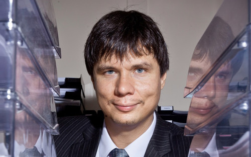 Виктор Лавренко