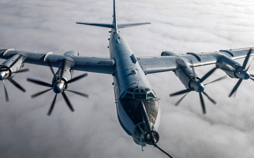Ту-142