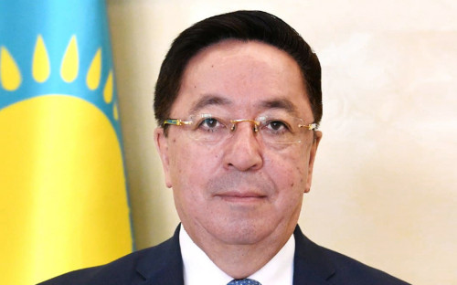 Кайрат Лама Шариф