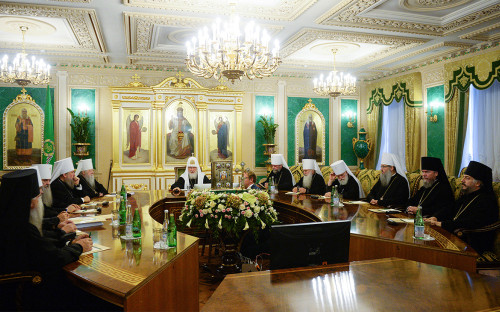 Внеочередное заседание Священного синода РПЦ в Москве