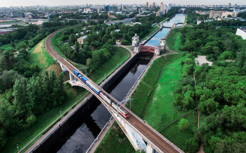 Канал имени Москвы