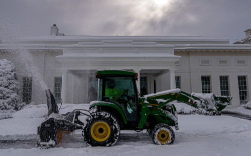 Фото: Andrew Harnik / Associated Press