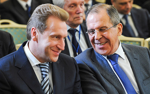 Вице-премьер Игорь Шувалов и глава МИД России Сергей Лавров (слева направо)