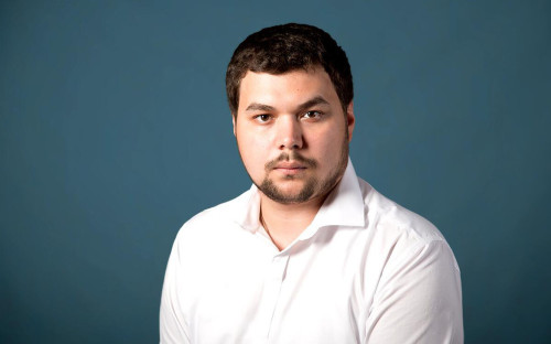 Олег Мельников

