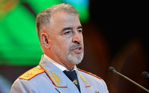 Руслан Алханов


