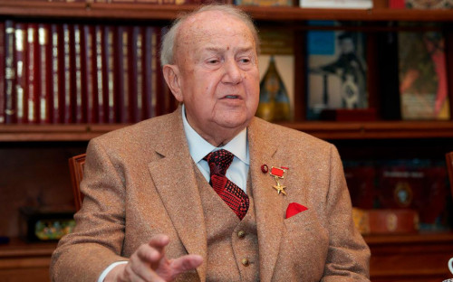 Зураб Церетели