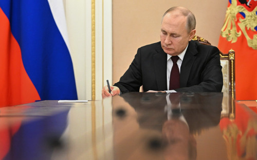 Владимир Путин