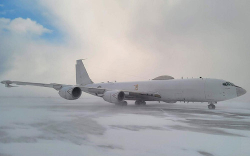 Cамолет E-6B Mercury