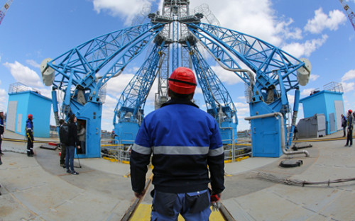 Стартовый стол после&nbsp;старта ракеты-носителя &laquo;Союз-2.1а&raquo;.&nbsp;28 апреля 2016 года



