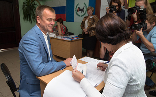 Врио главы Иркутской области Сергей Ерощенко на выборах губернатора Иркутской области