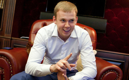 Сергей Курченко