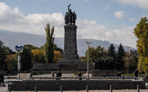 Памятник Советской армии в Софии