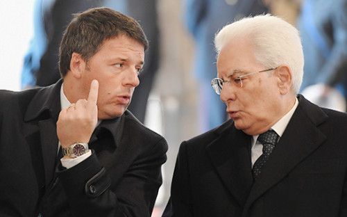 Премьер-министр Италии Маттео Ренци (слева) и&nbsp;президент страны Серджо Маттарелла

