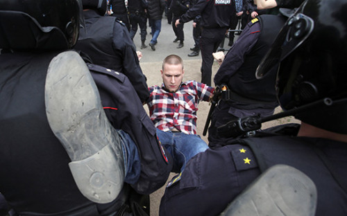 Участник акции оппозиции в&nbsp;Санкт-Петербурге