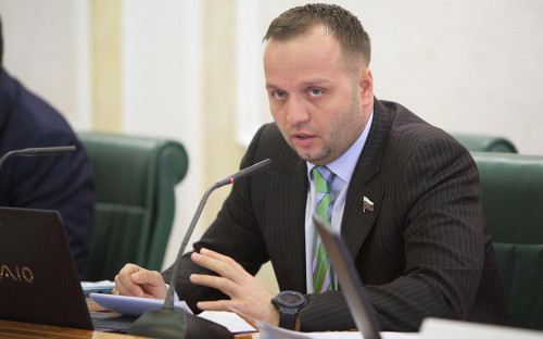 Константин Добрынин