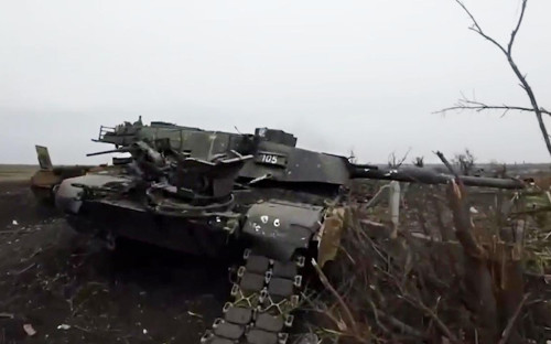 Подбитый танк Abrams под Авдеевкой